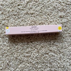 NEW Marc Jacobs Daisy Rollerball